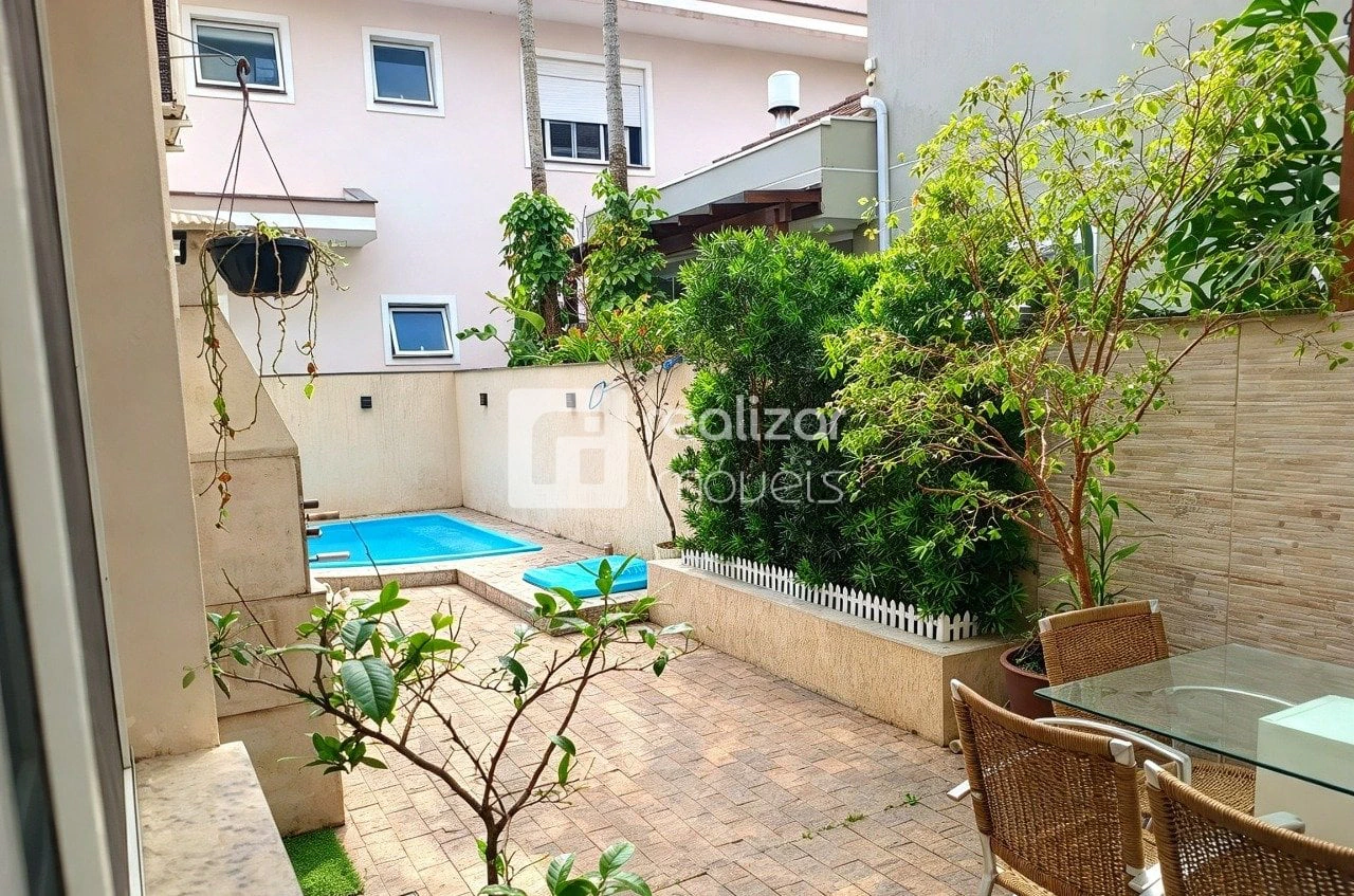 3-bedroom house with a private BBQ in Florianópolis — photo 26