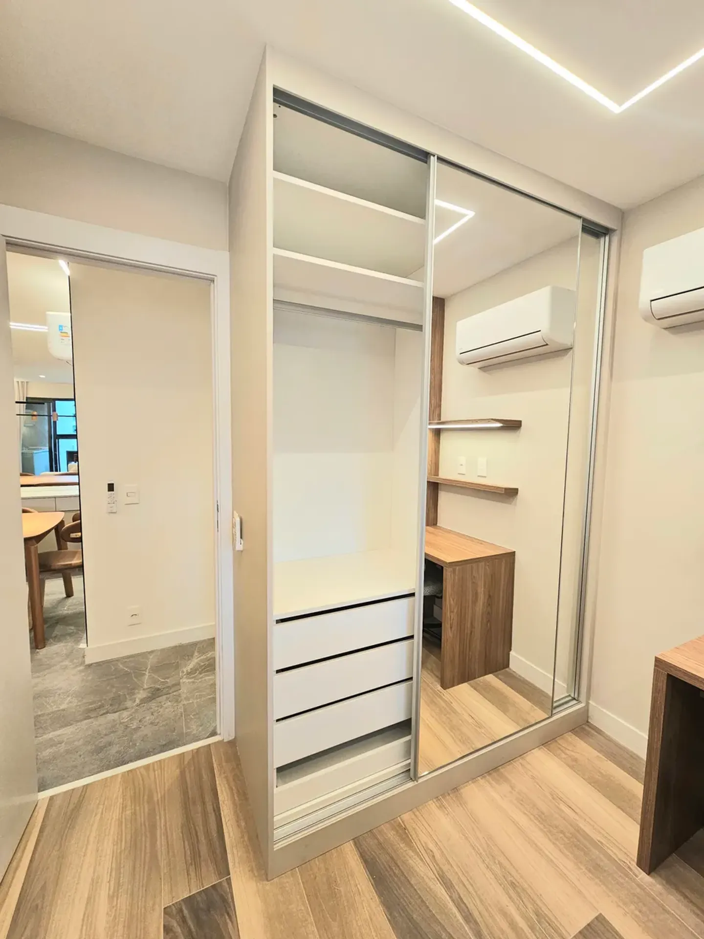 Apartment on the 5th floor with a private BBQ — photo 17