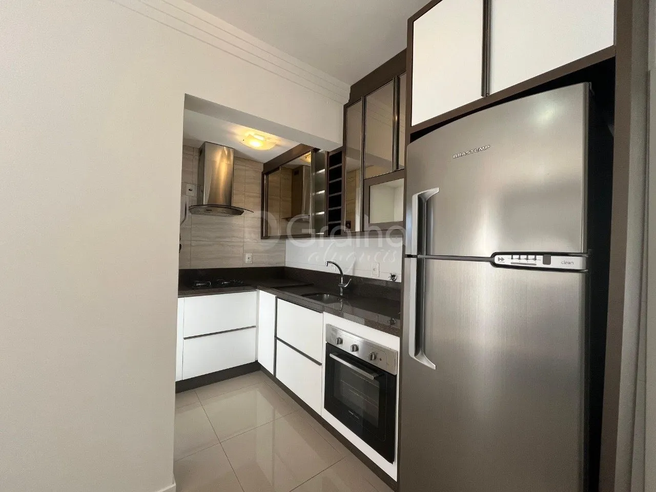 Furnished 2-bedroom apartment with 1 en-suite 94 m² — photo 7