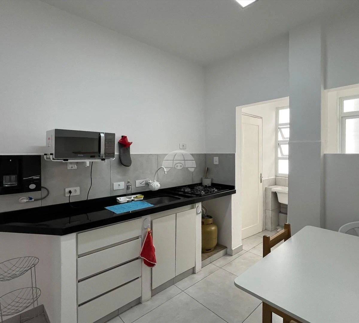 3-bedroom apartment with a park view — photo 9