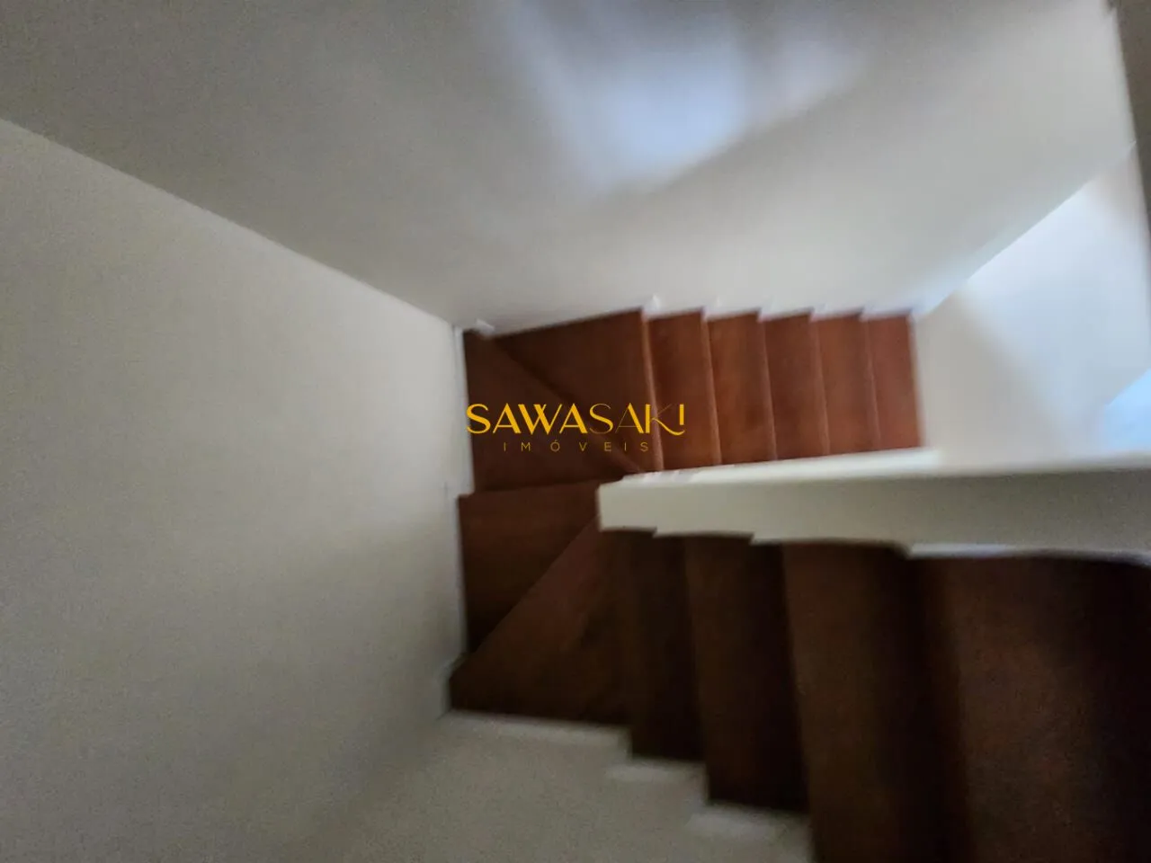 Two-story house with 3 bedrooms and 3 parking spaces — photo 18