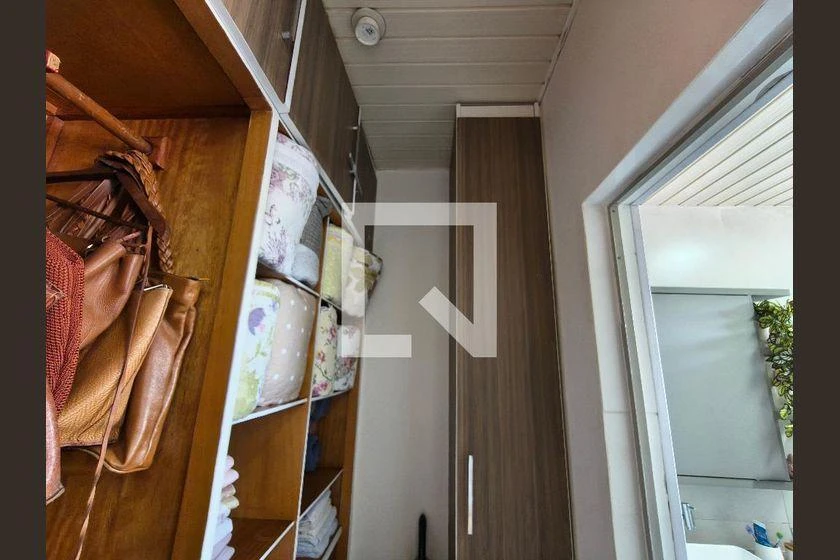 358 m² rental house with 2 bedrooms, suite and balcony — photo 27