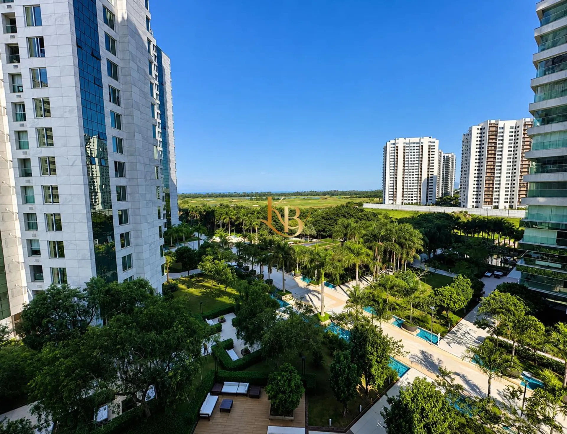 Unfurnished apartment with 4 bedrooms, 5 baths and 4 parking — photo 3