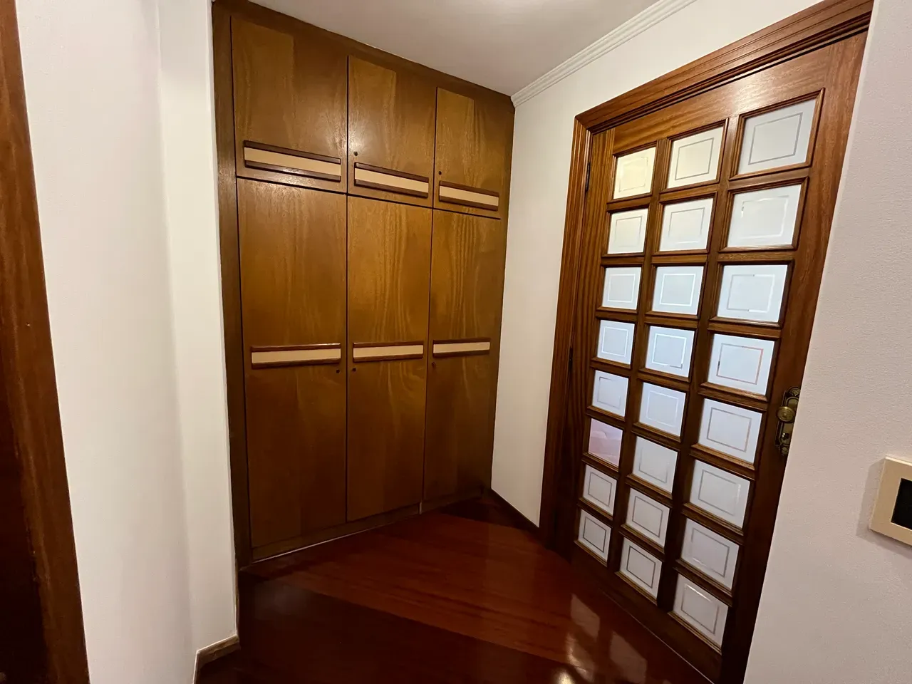 3-bedroom apartment with 3 bathrooms and 2 parking — photo 24