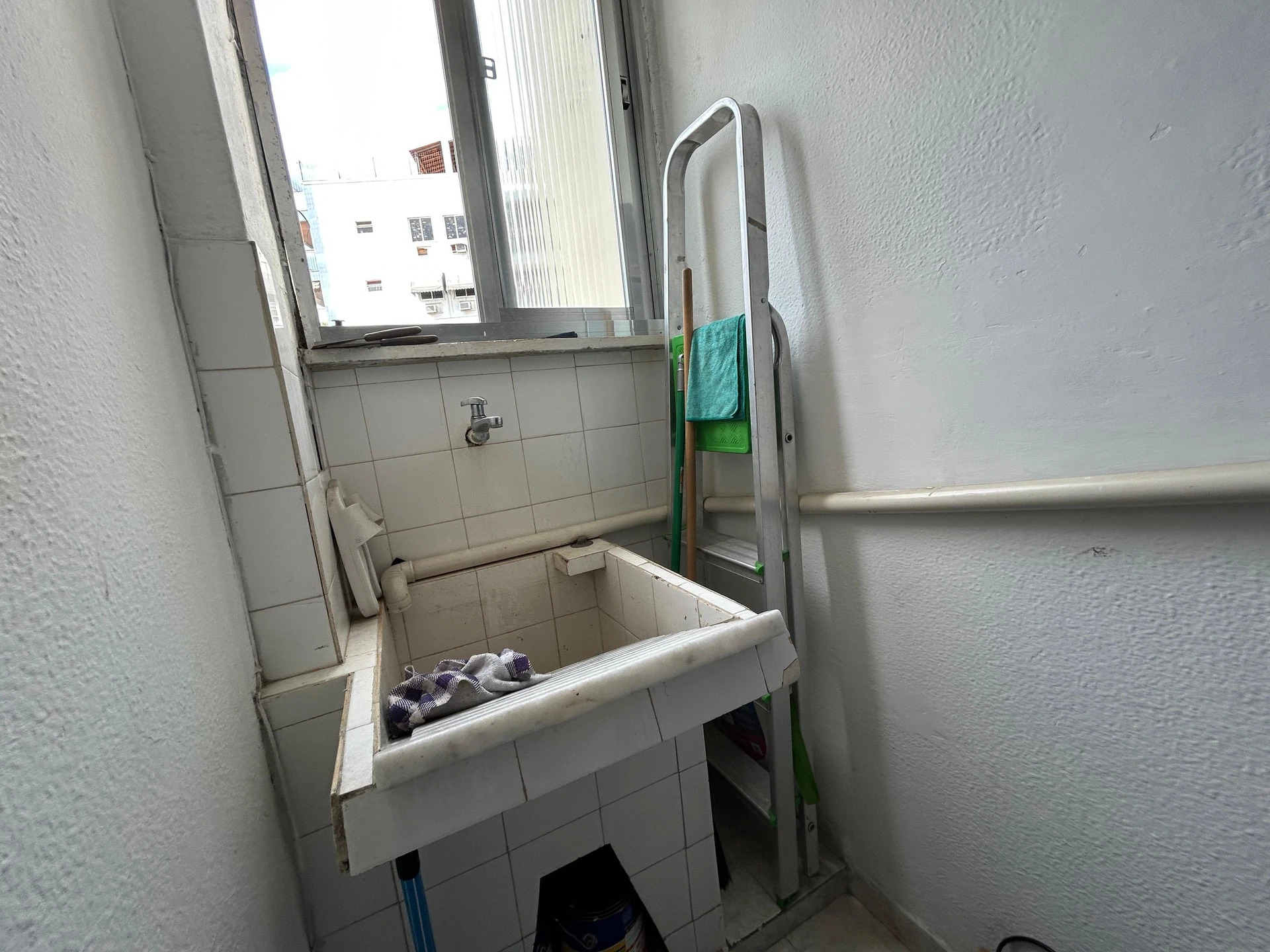 Apartamento amueblado de 3 habitaciones y 1 baño — photo 30