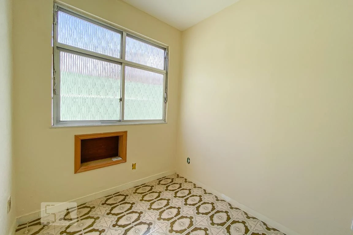 Rental house with 2 bedrooms and 1 bathroom — photo 29