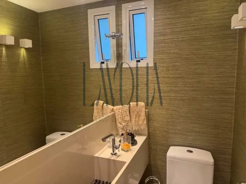 Apartamento mobiliado com 4 quartos e 5 banheiros — photo 23