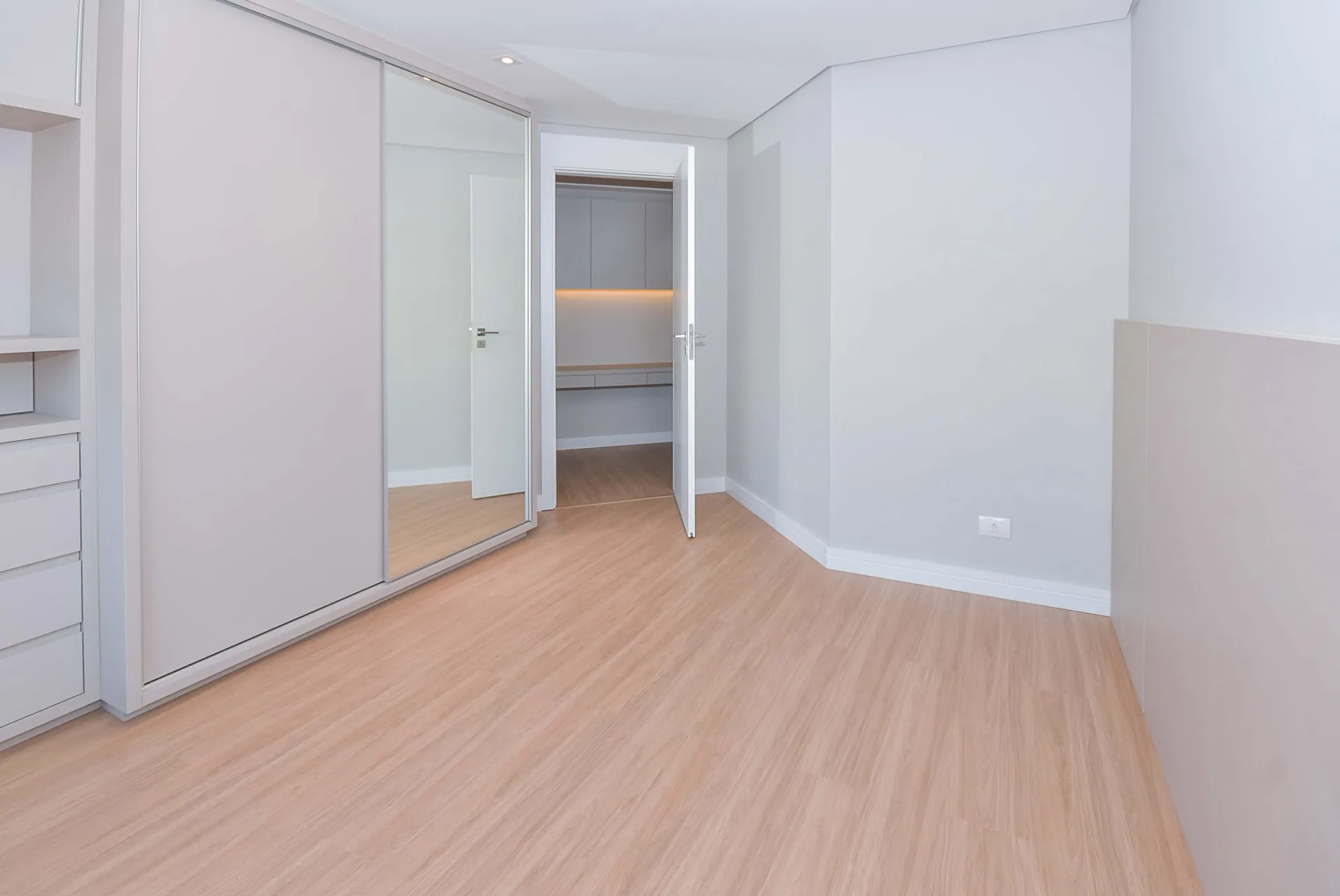3-bedroom apartment with 182 m² and 2 parking spaces — photo 22