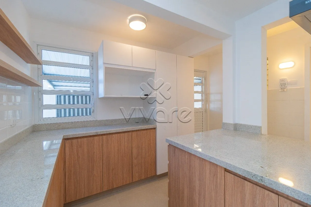 3-bedroom house with a washing machine — photo 9