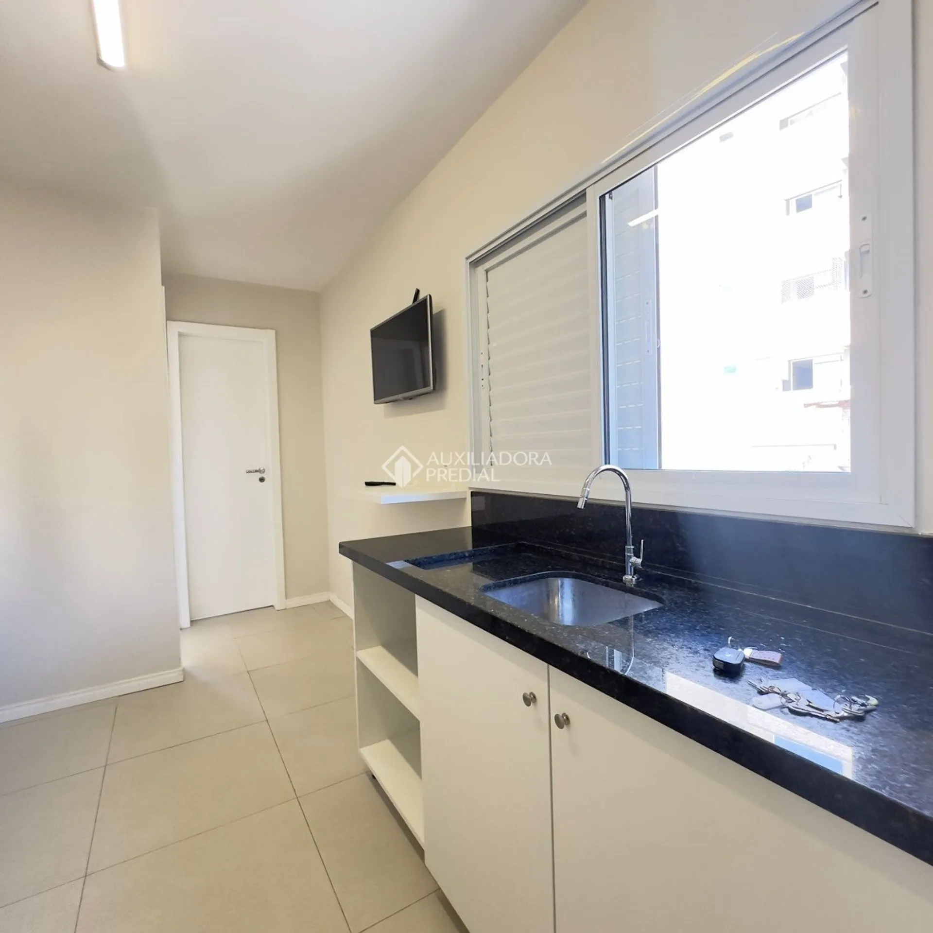 1-bedroom apartment with private bathroom and 30 m² — photo 8