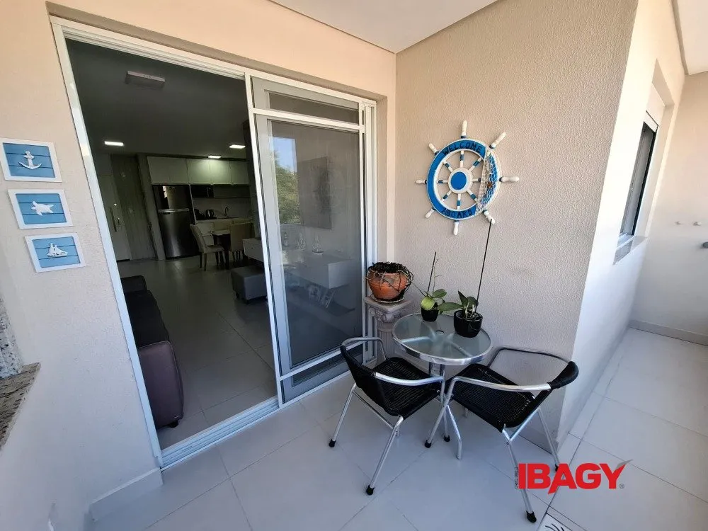 Apartamento amueblado de 2 dormitorios y 121 m² — photo 13