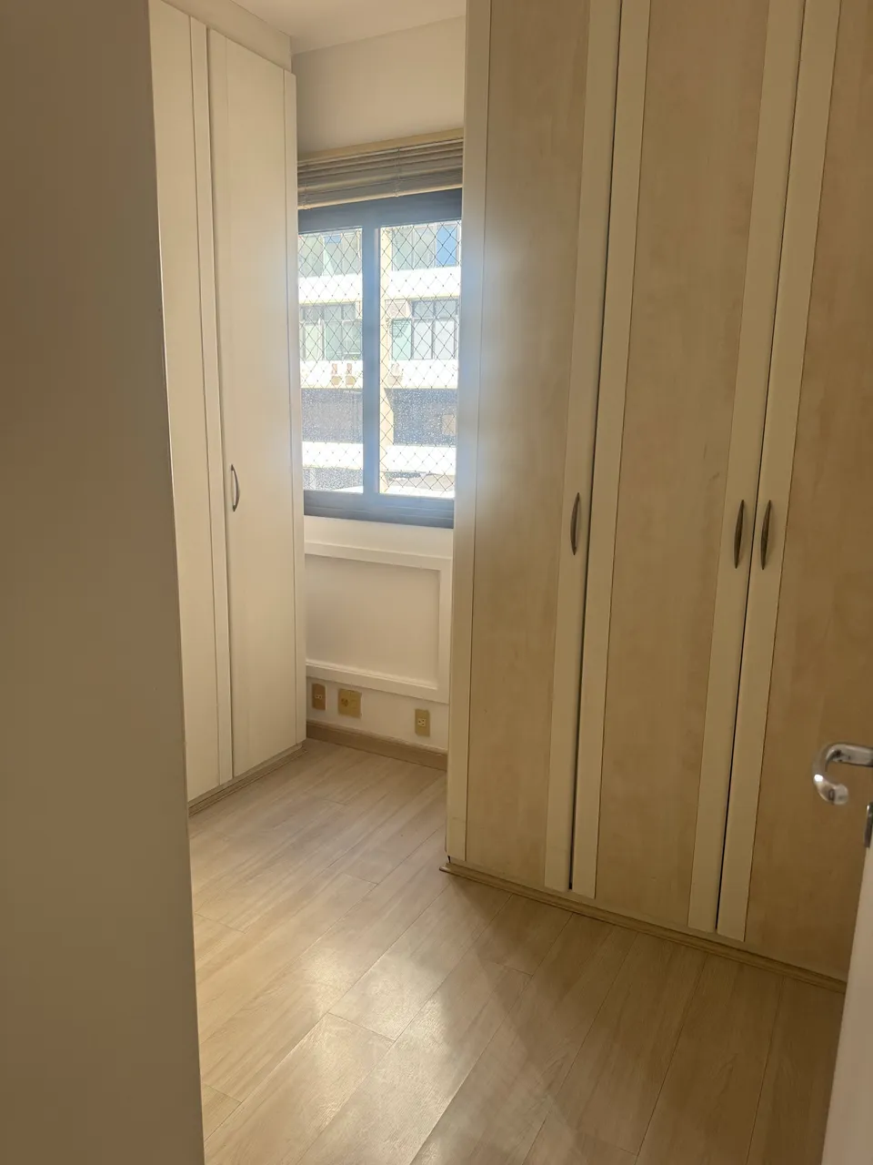 3-bedroom apartment with 3 bathrooms and 2 parking spaces — photo 4
