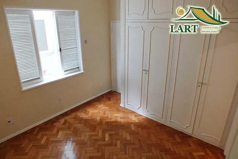 Departamento en piso 3 con ventanales de piso a techo — photo 18