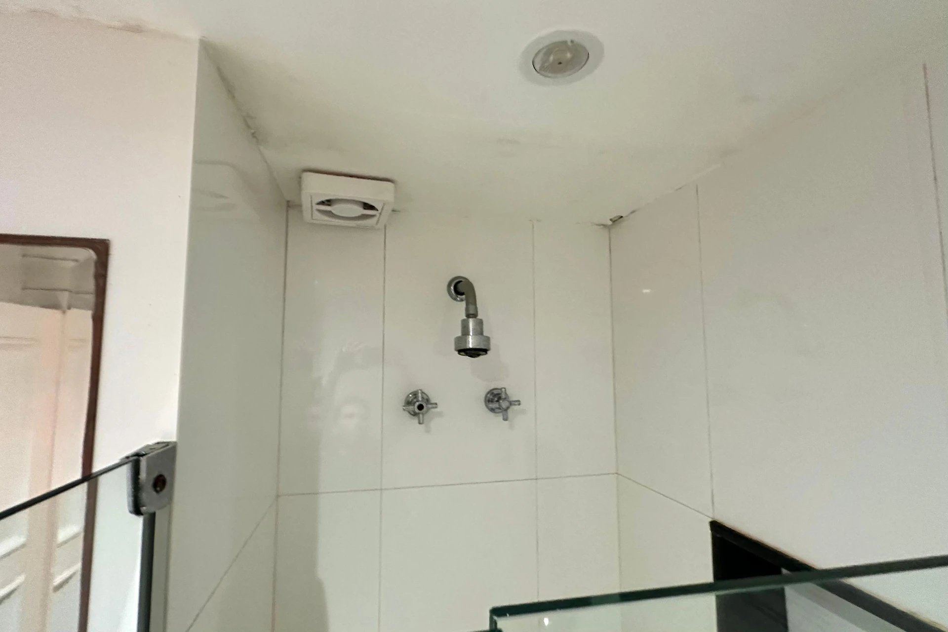 Apartamento mobiliado com 3 quartos e fogão a gás — photo 41
