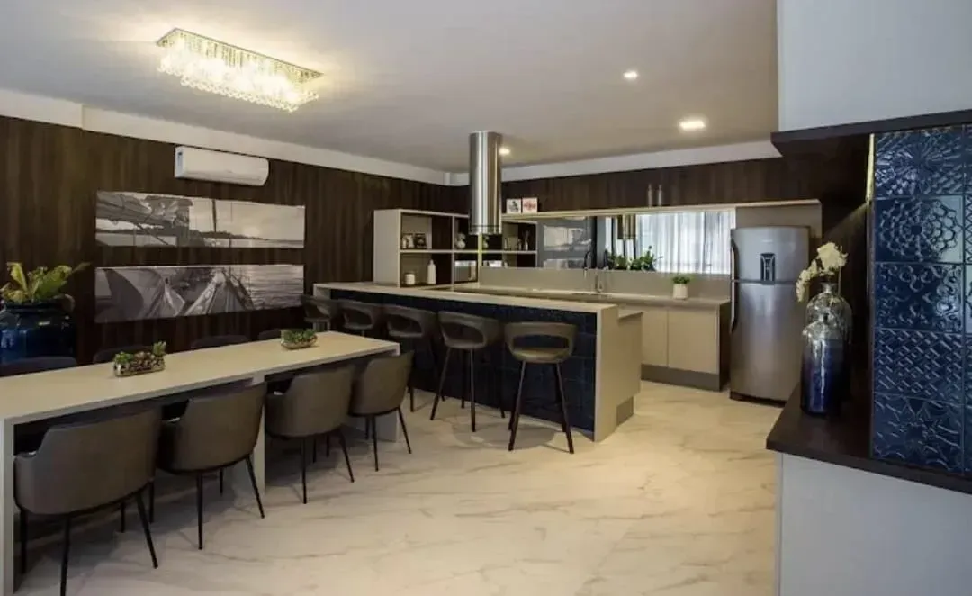 Rental penthouse with 290 m² and 4 bedrooms