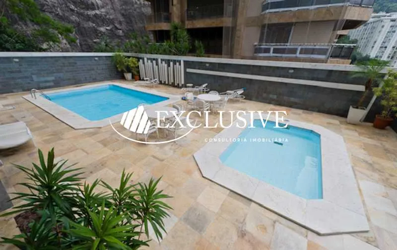 Residential apartment with 4 bedrooms and enclosed balcony — photo 28