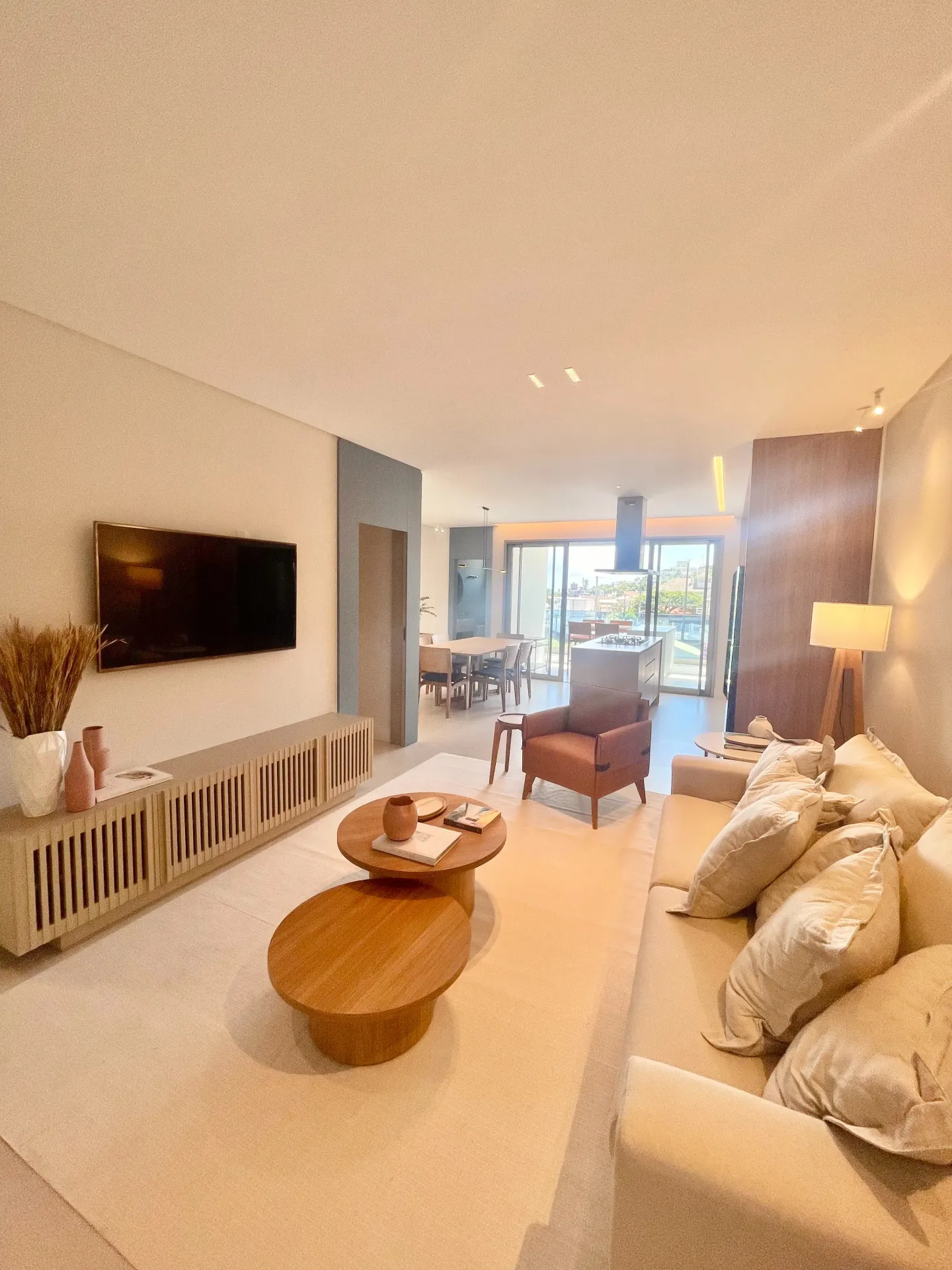 Apartamento amueblado con 3 suites y 130 m² — photo 32