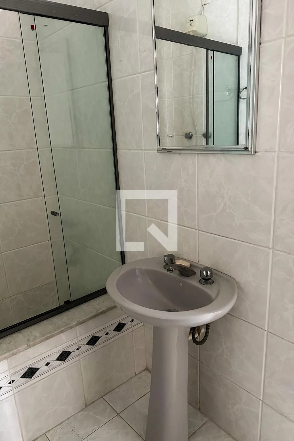 Apartamento com 4 quartos e sala de estar, 3 banheiros — photo 53