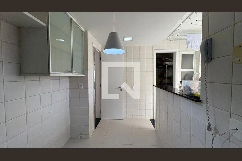 Apartment, 123 m², with a glass-enclosed balcony — photo 5