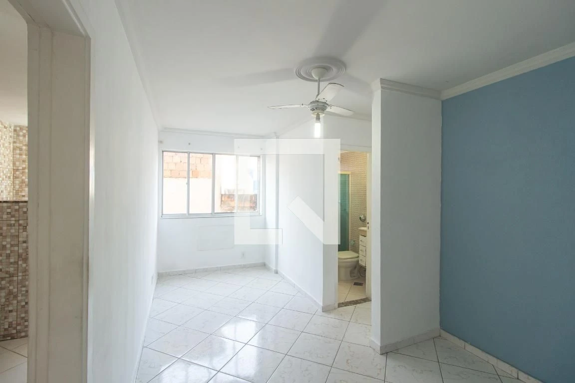 Apartamento de 1 dormitorio con cocina a gas cerrada — photo 23