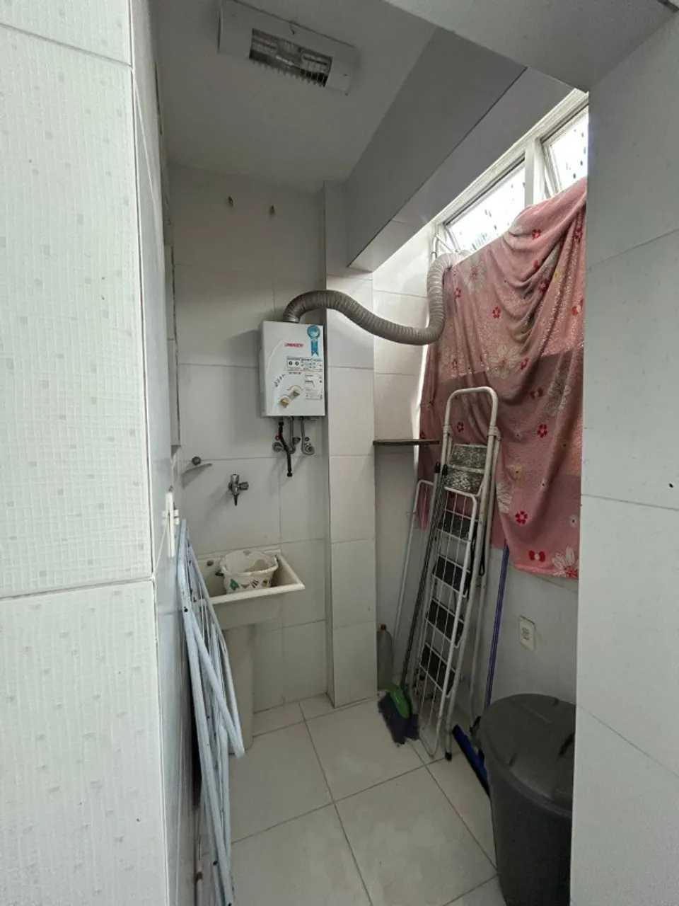 Квартира с 2 спальнями, 50 м² и кухней с газовой плитой — photo 5
