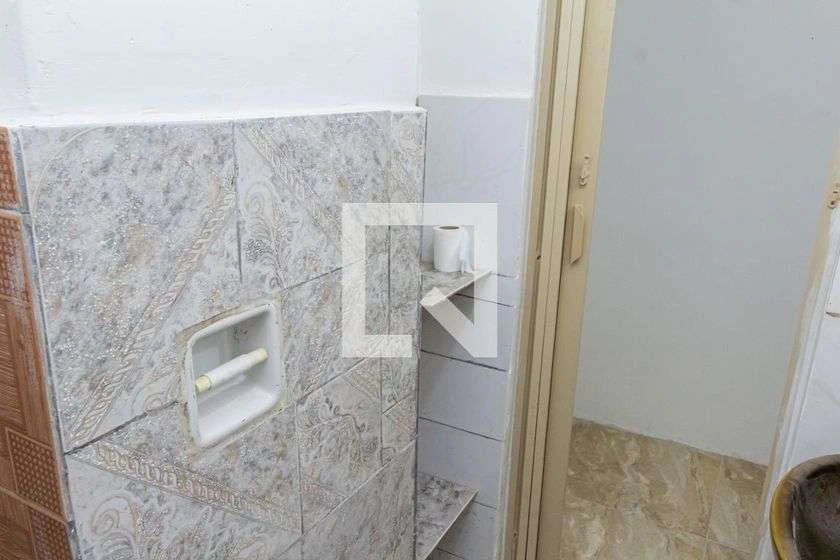 Estúdio sem mobília de 30 m² com 1 banheiro