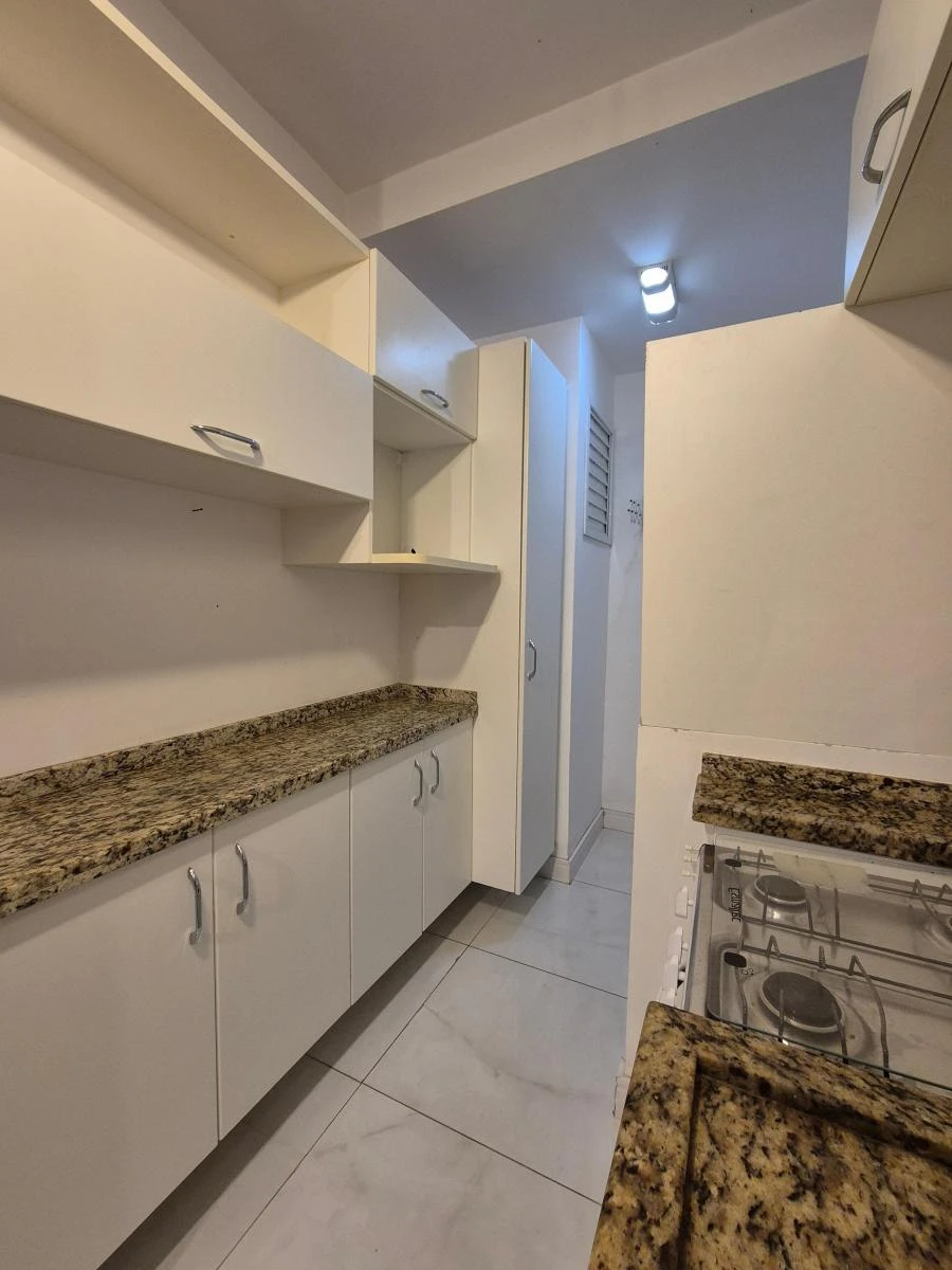 Apartamento de 1 quarto com máquina de lavar, Bigorrilho — photo 21