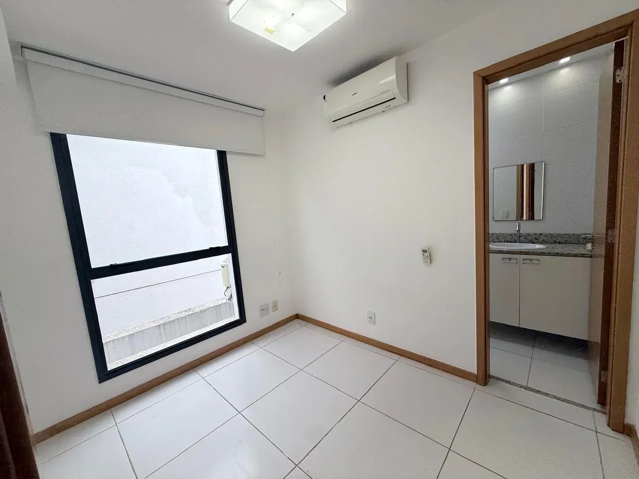 Casa com janelas do piso ao teto, Recreio dos Bandeirantes — photo 5