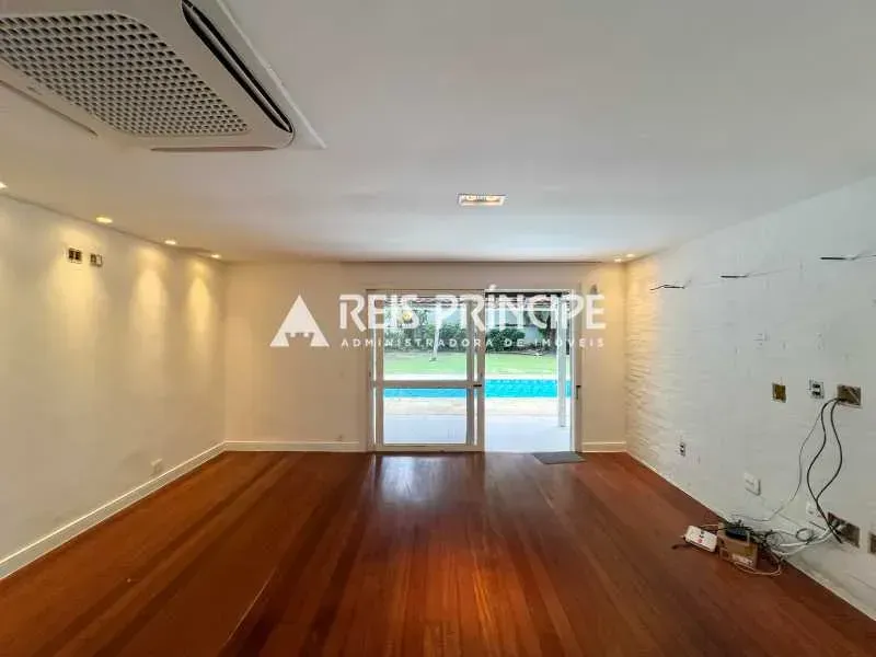Duplex house with 4 bedrooms and a gas kitchen — photo 8