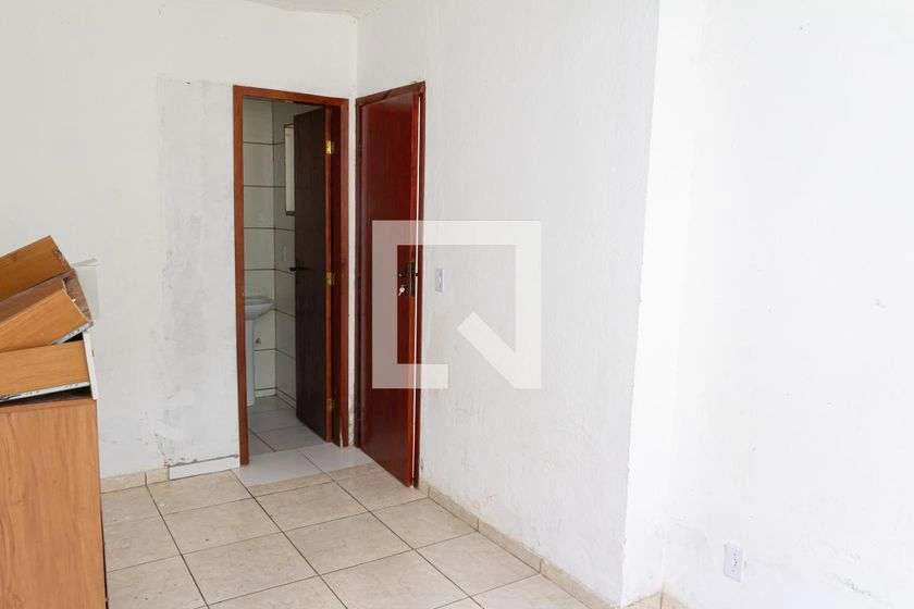43 m² studio kitnet with an en-suite bathroom — photo 20