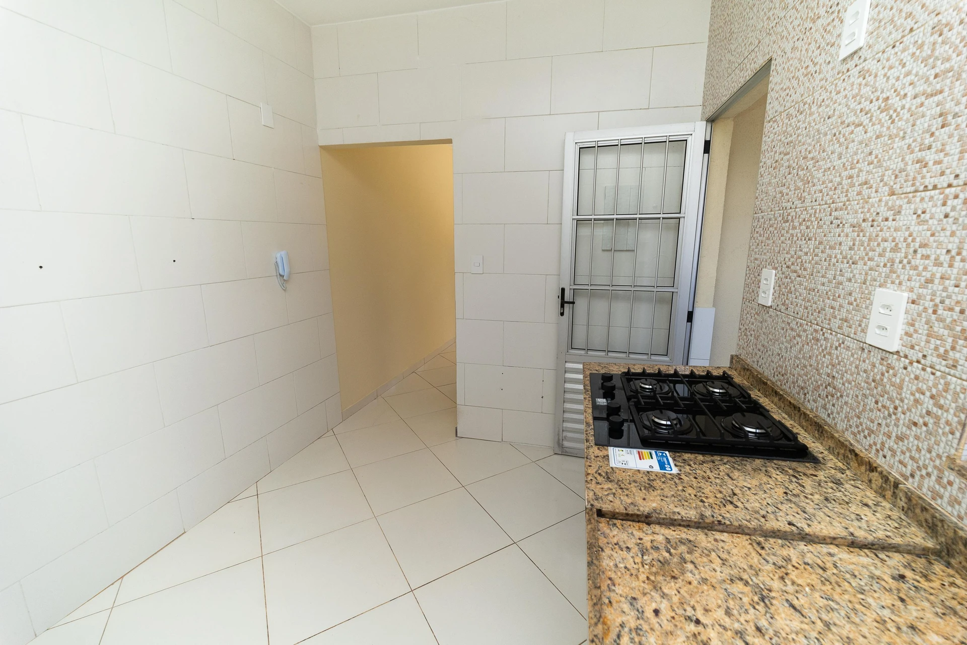 House, 80 m², with a garden — photo 13