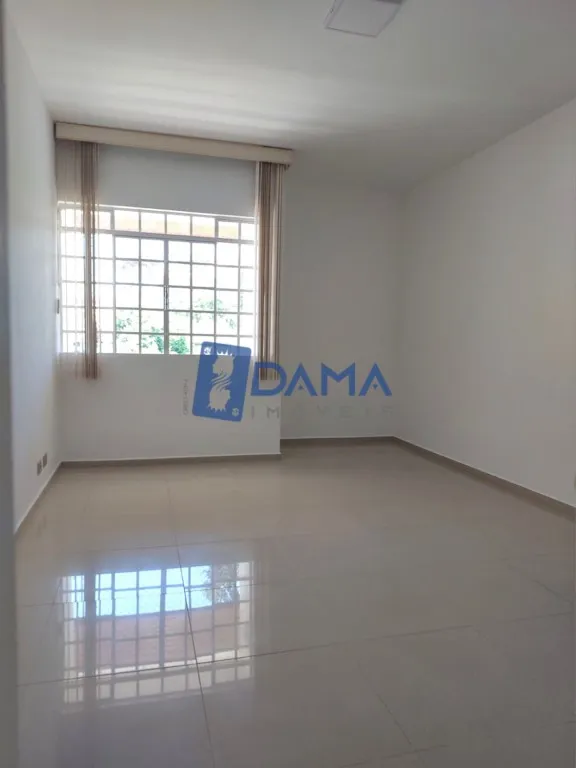Триплекс-дім на 450 м² з 2 спальнями-сюїтами — photo 10