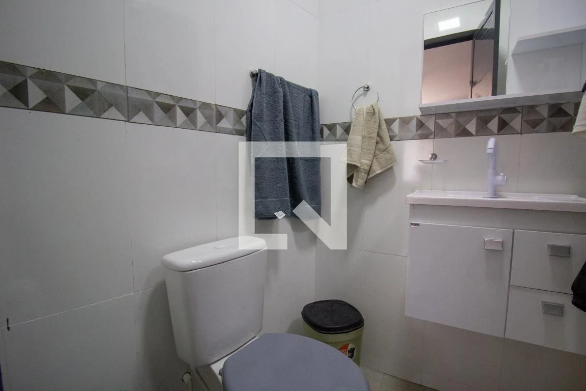 Furnished house with 2 en-suite bedrooms and gas kitchen — photo 14