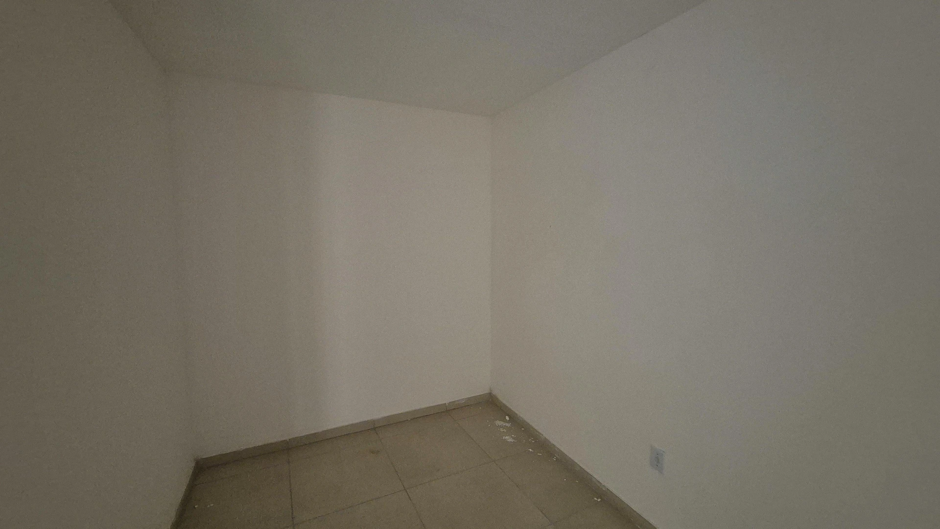 2-bedroom apartment with 1 bathroom and parking — photo 25