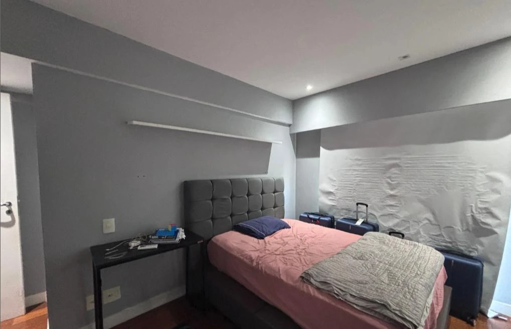 206 m² apartment with a washing machine and a home office — photo 24
