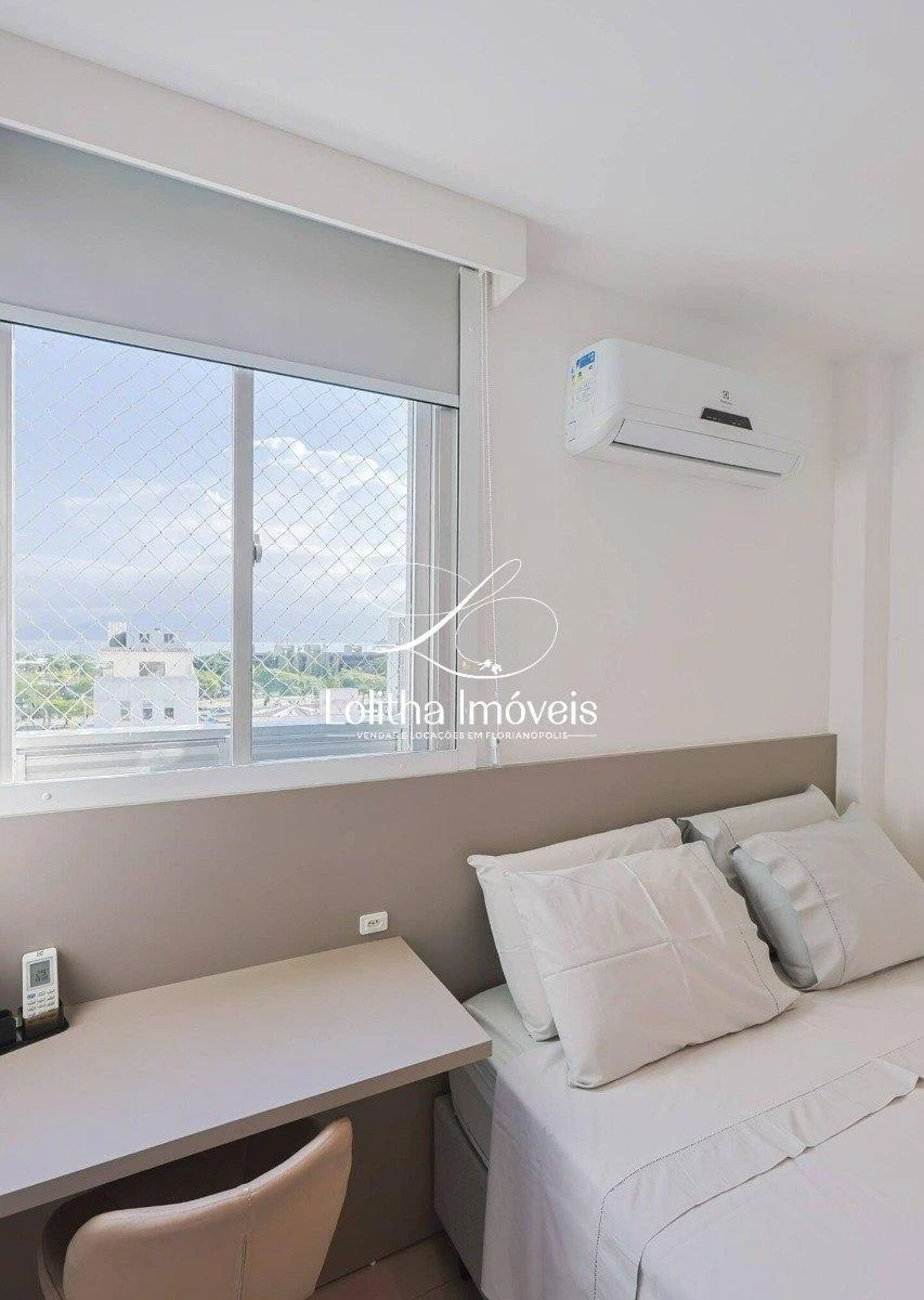 Furnished apartment, 59 m², with a home office — photo 3