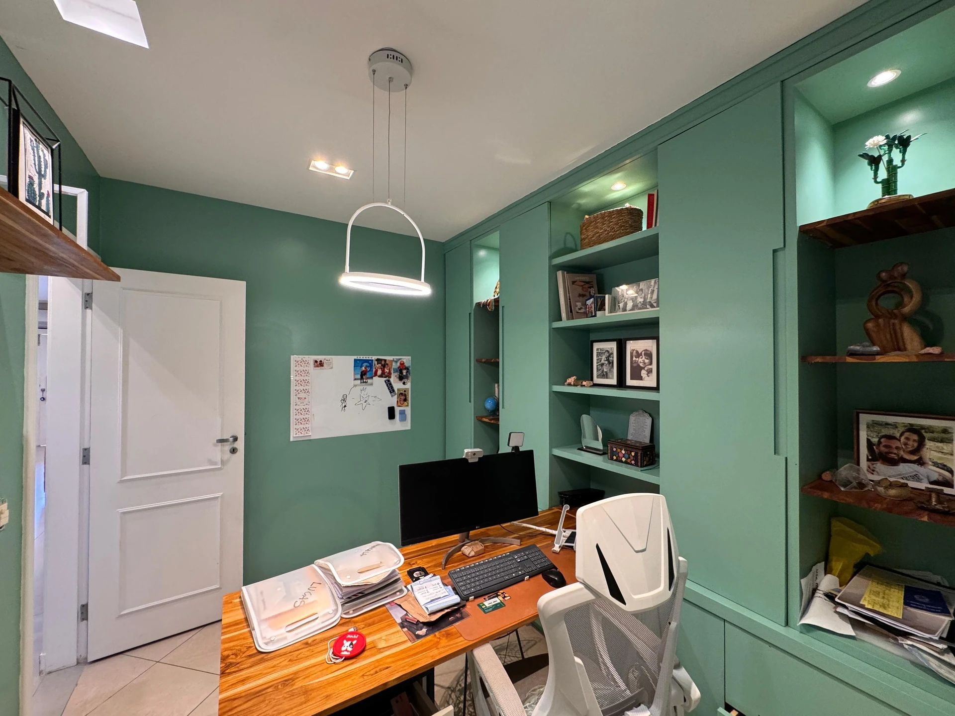 Furnished house, 550 m², with a bathtub — photo 51