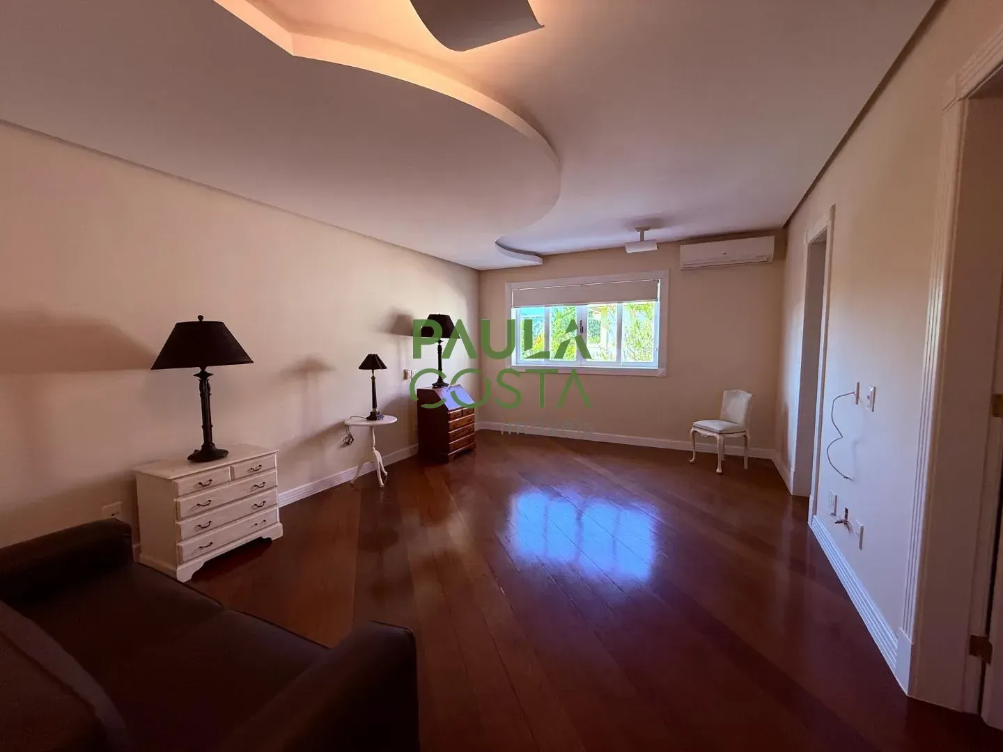 Casa mobiliada com 5 quartos e 5 vagas, 984 m² — photo 32