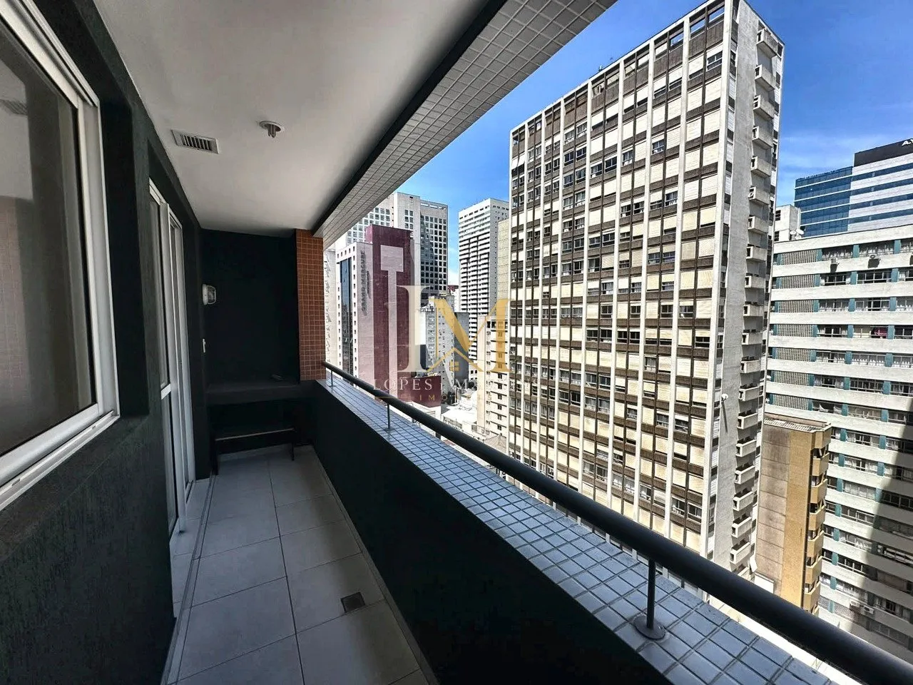 Apartamento, 48 m², com piso de madeira ou laminado — photo 3