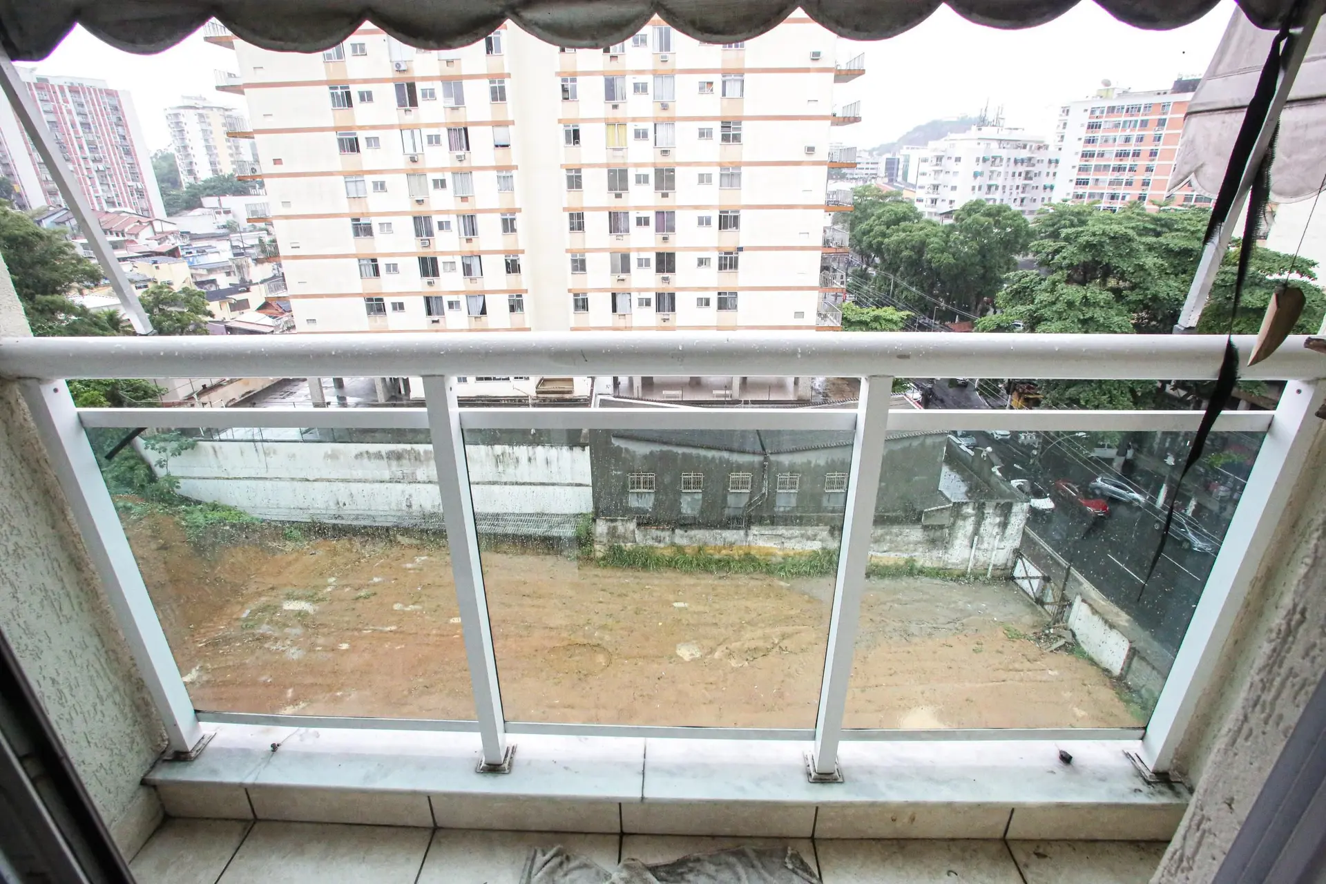 Home office in a 2-bedroom apartment, 55 m² — photo 18