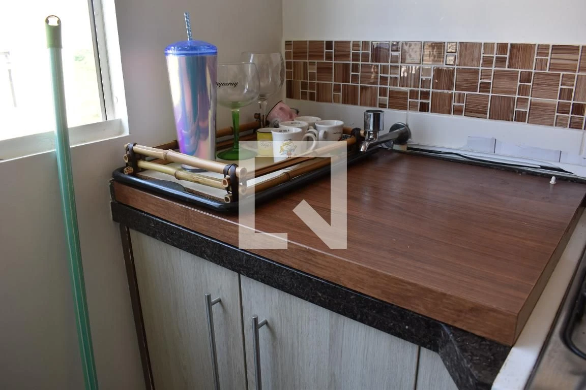 2-bedroom apartment with a washing machine in Curitiba — photo 19