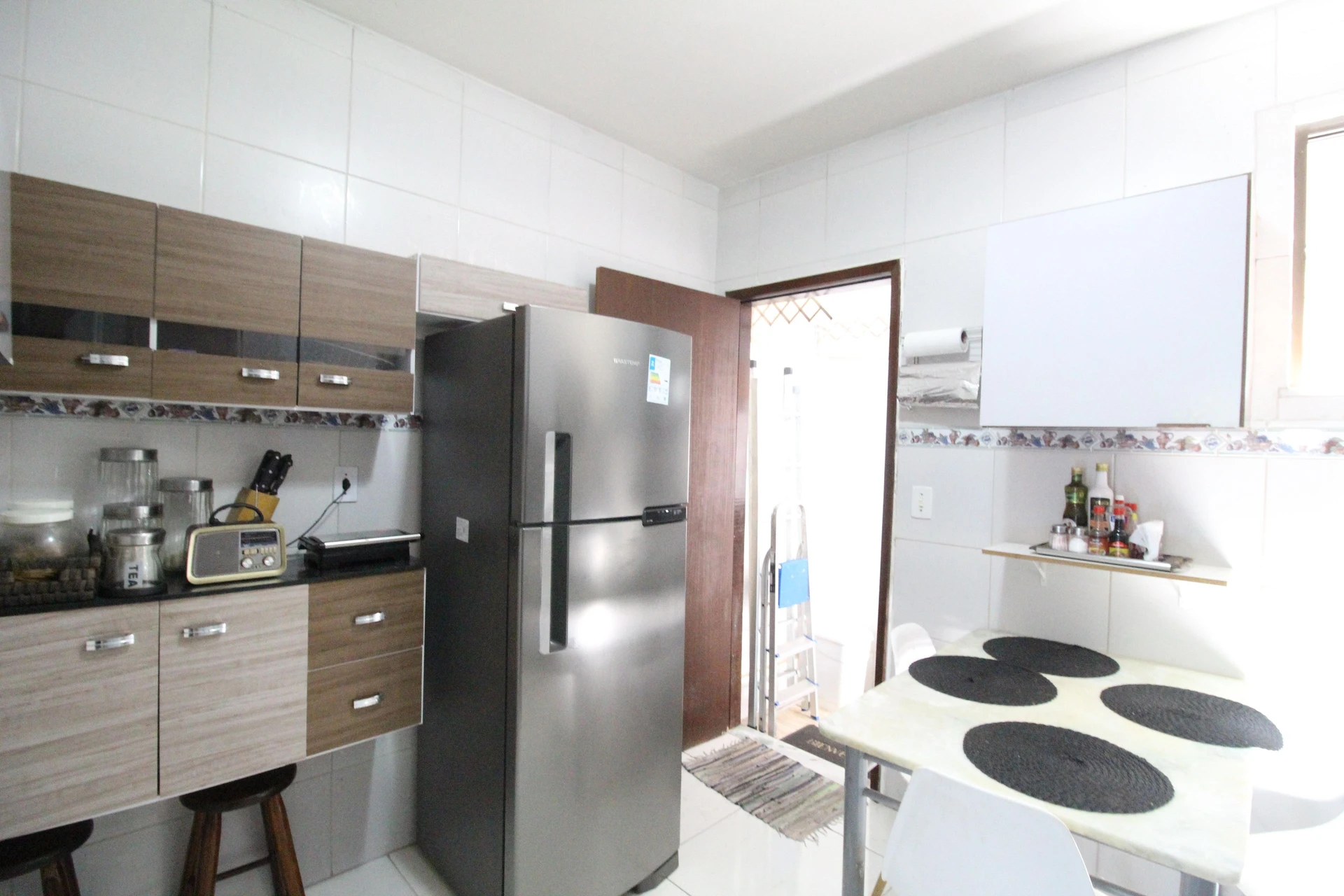 Rental house with 2 bedrooms and a washing machine — photo 2