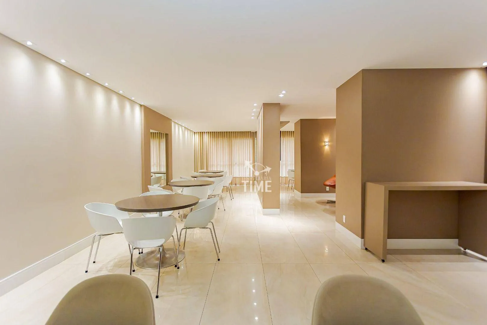 Apartamento mobiliado de 1 dormitório com 93 m² — photo 122