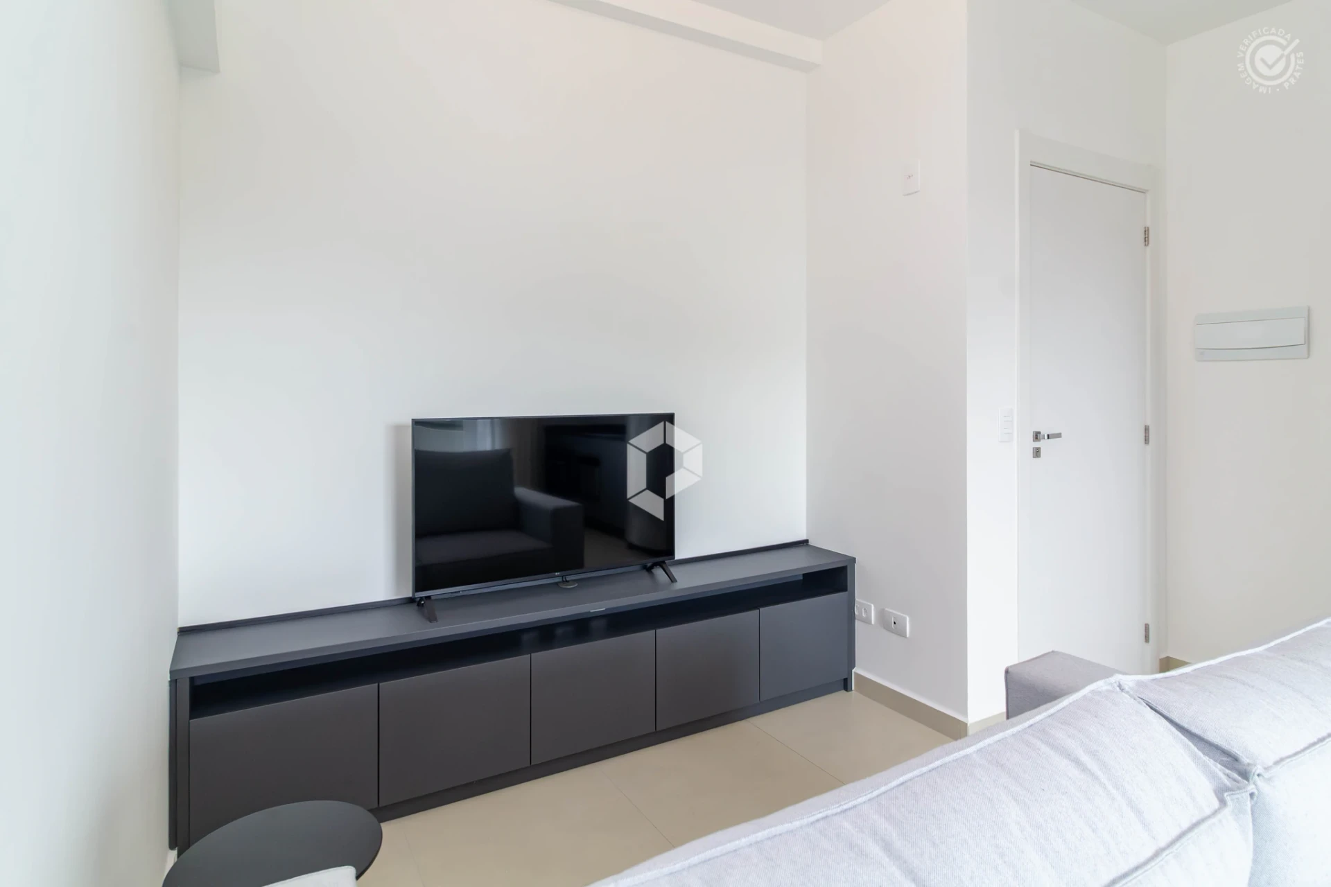 Home office in a 2-bedroom apartment, 48 m² — photo 9