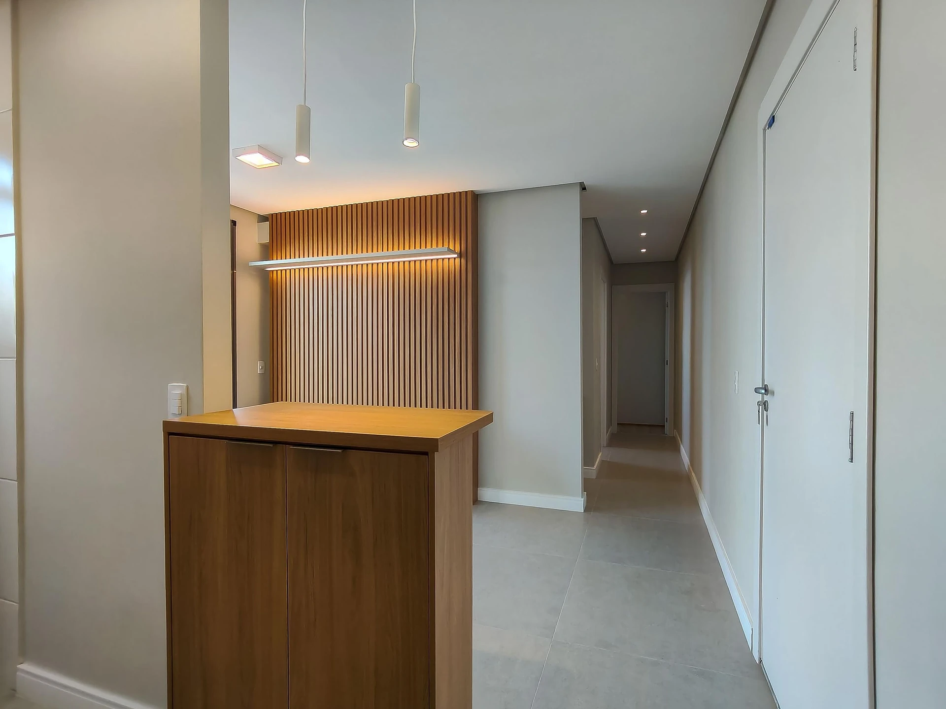 2-bedroom apartment in a building with a sauna — photo 30