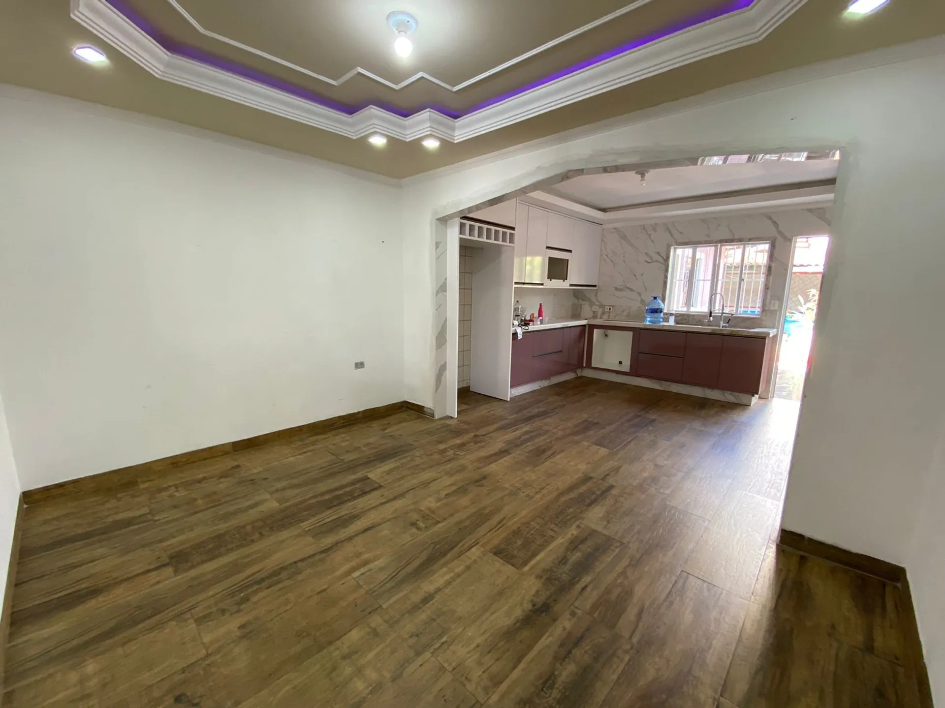 3 quartos e varanda gourmet: casa de 135 m²