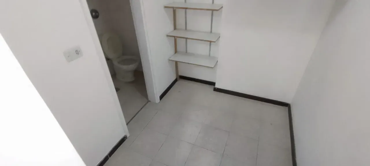 Furnished apartment with 3 bedrooms and 2 bathrooms — photo 22