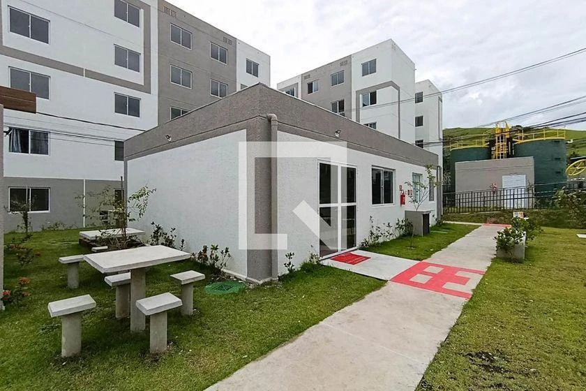 Apartamento de 2 quartos com ducha de vidro — photo 4
