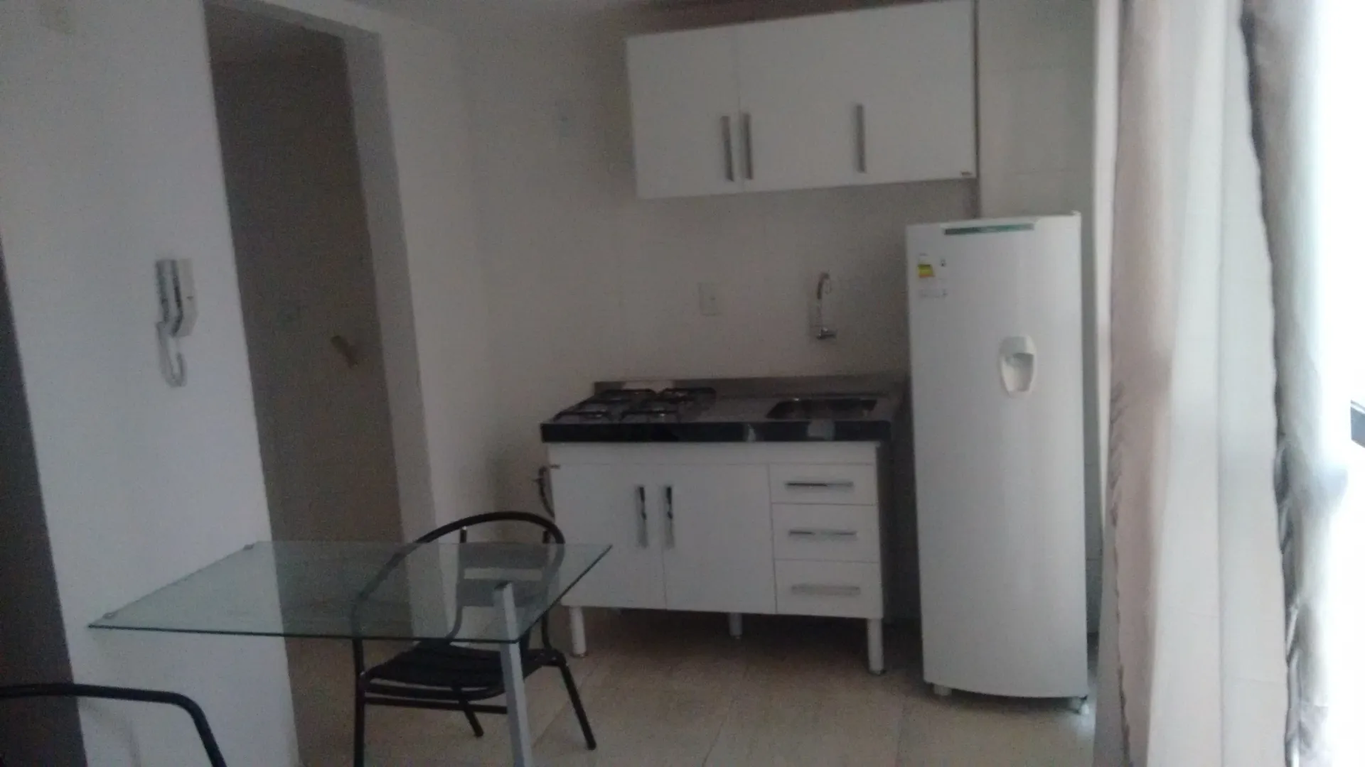 Furnished 50 m² apartment with gas open-plan kitchen — photo 2