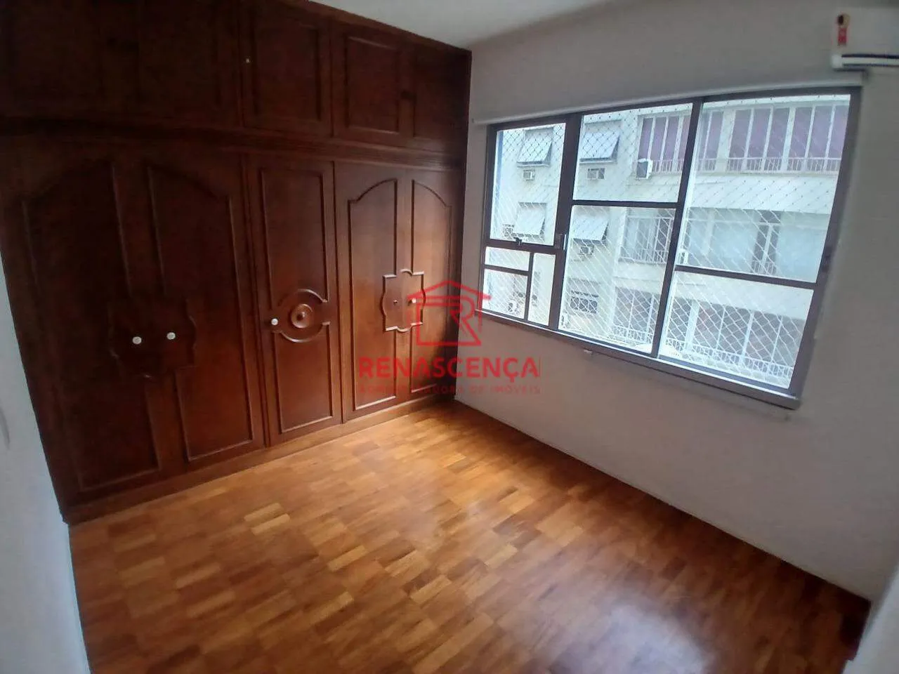 Unfurnished apartment with 3 bedrooms and 3 bathrooms — photo 9